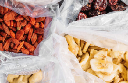 plastic-bags-with-dried-fruit plastic-bags-with-dried-fruit